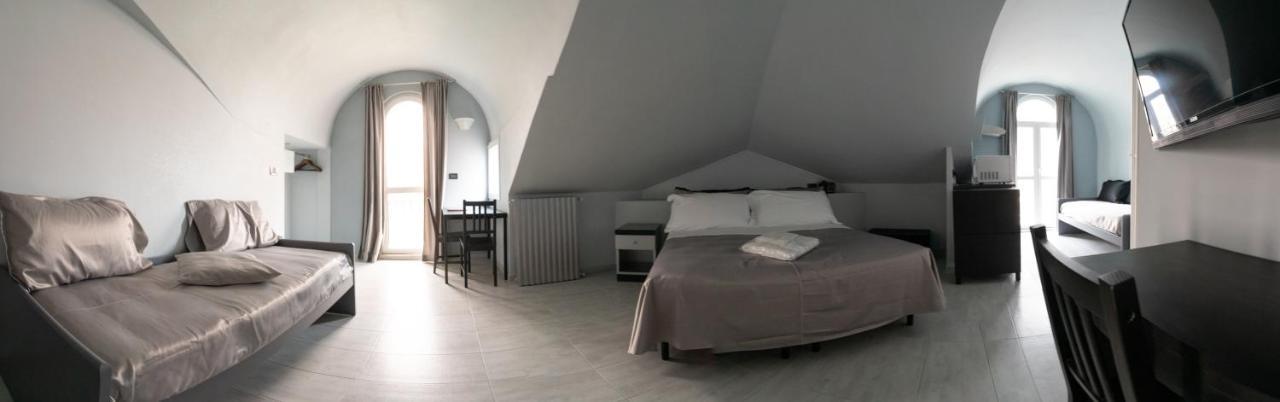 J Hotel Orbassano Kültér fotó