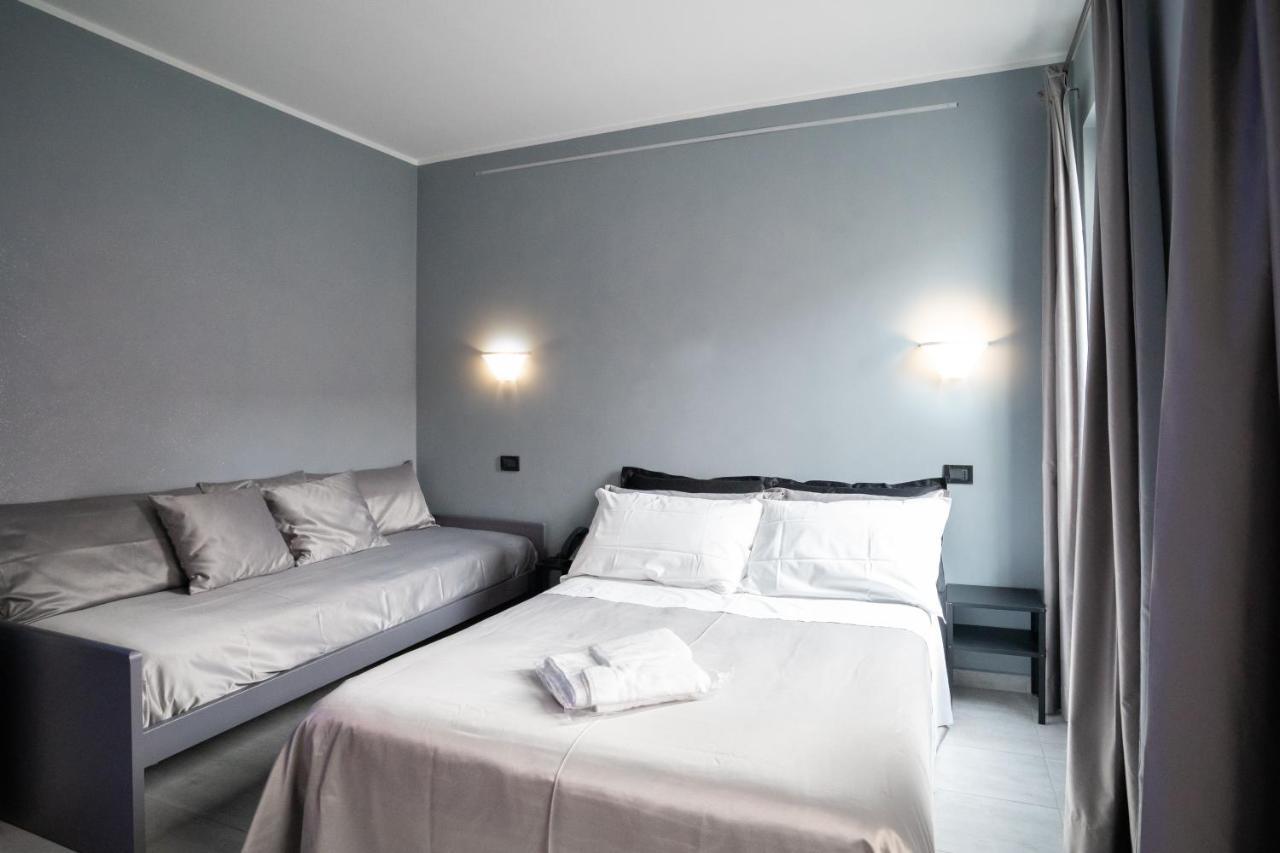 J Hotel Orbassano Kültér fotó