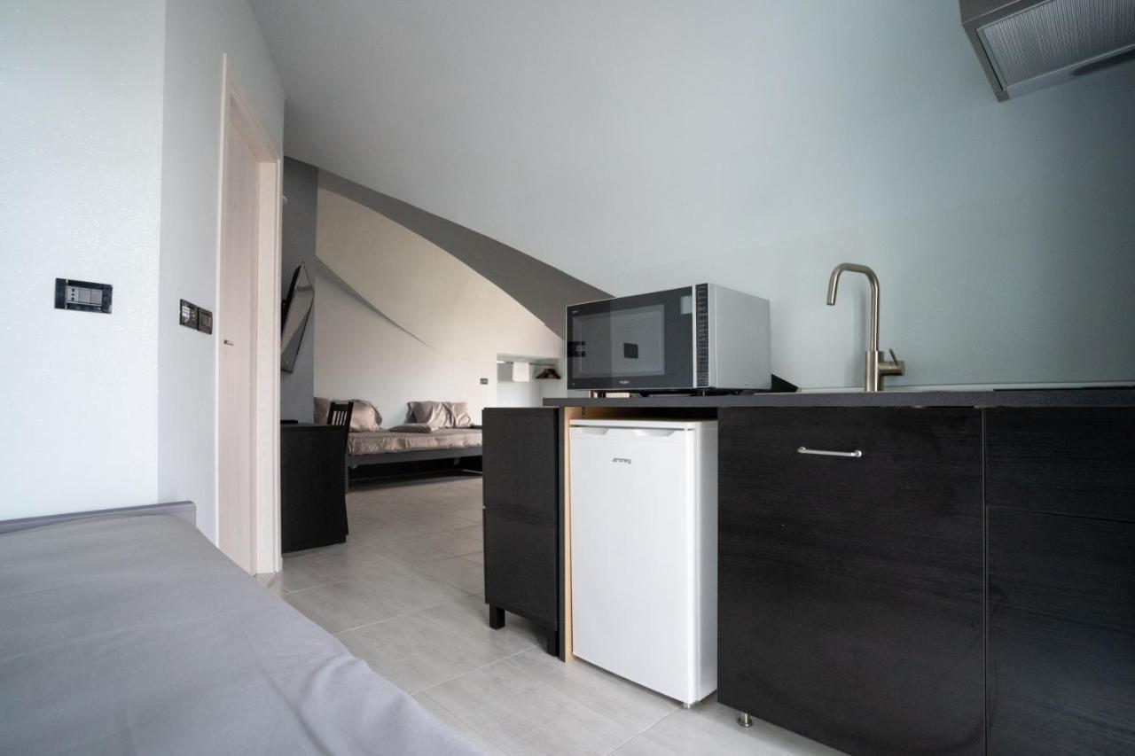 J Hotel Orbassano Kültér fotó